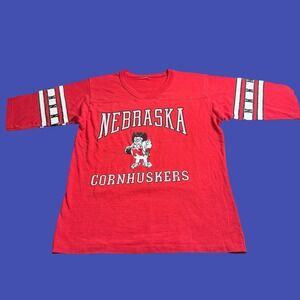 Vintage Nebraska Huskers Herbie Logo 7 T Shirt Medium 90s USA NCAA Half Sleeve